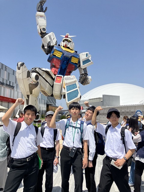 250520206.jpg