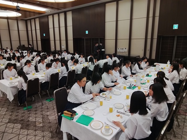 250520303.jpg