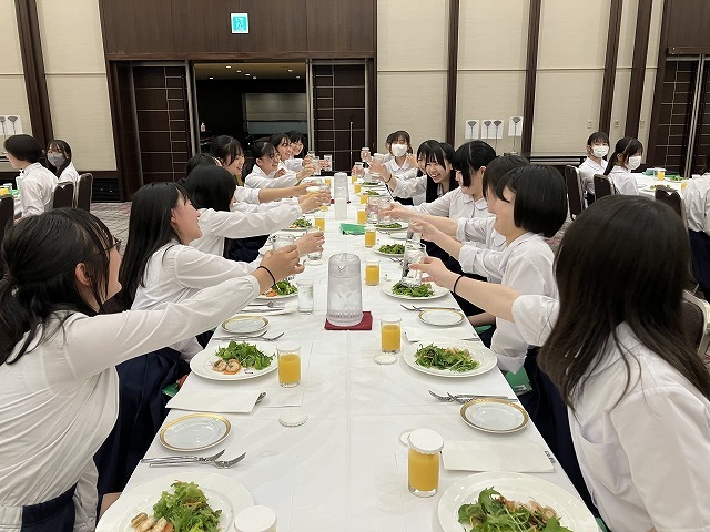 250520306.jpg