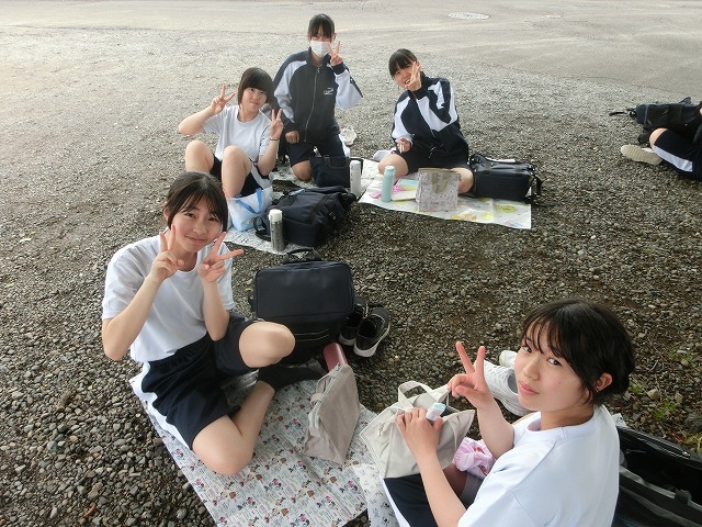 250522611.jpg