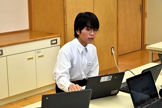 260428011.jpg